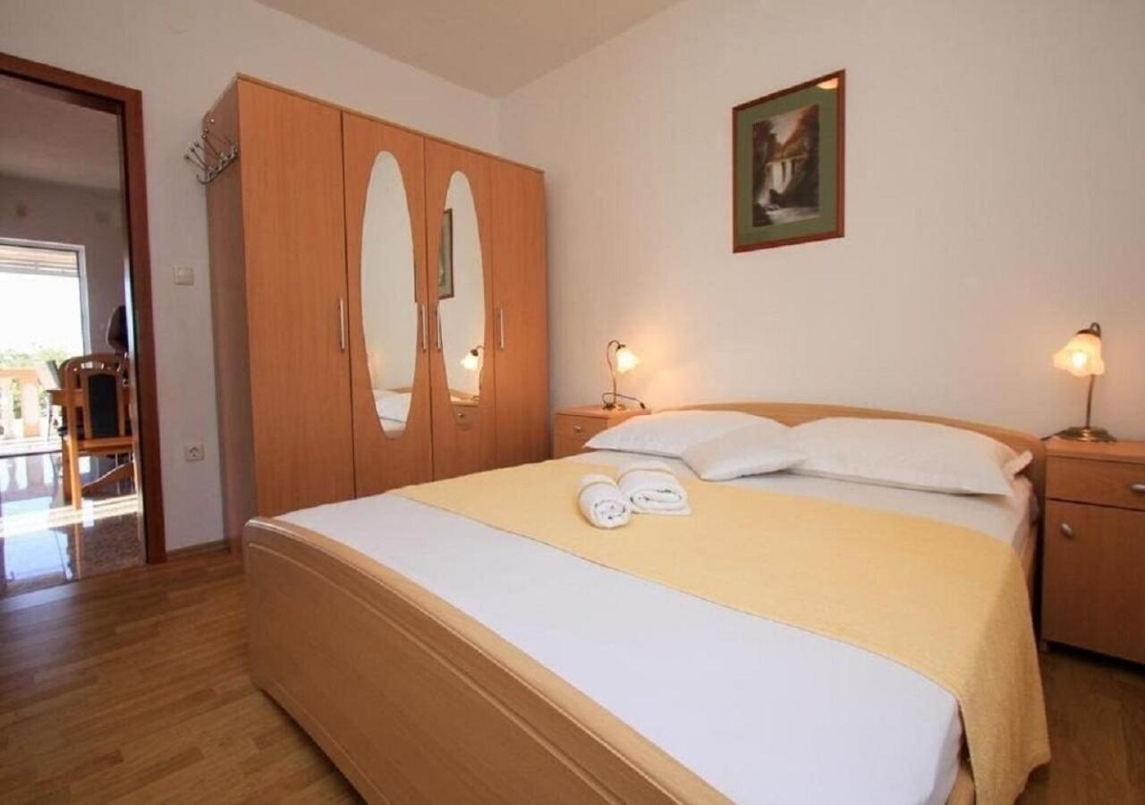 Apartments Ana Sukošan Екстериор снимка